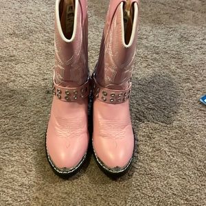 Girls pink Durango cowgirl boots size 11.5